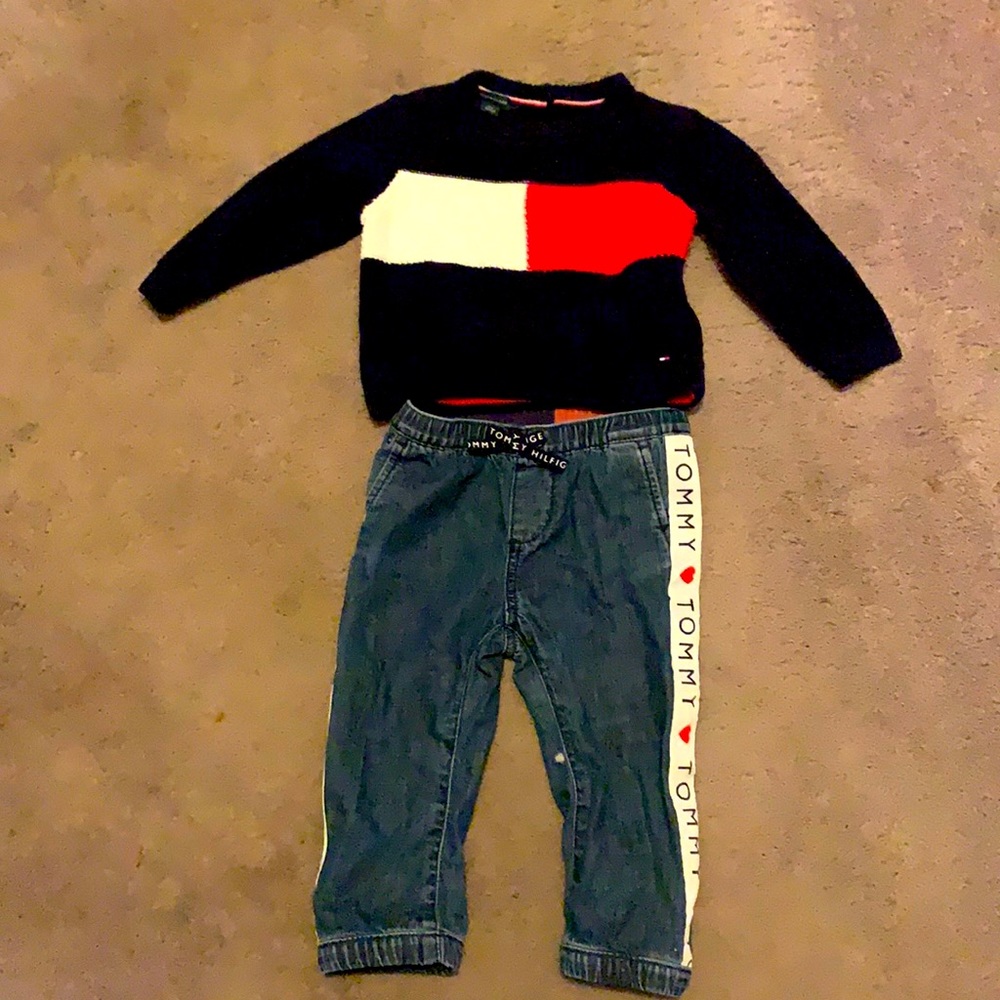 Toddler girl 18 months sweater and jeans